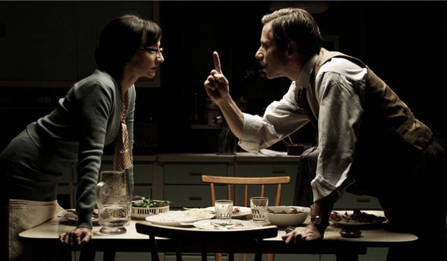 <strong>MOVIE｜チキンとプラム～あるバイオリン弾き、最後の夢～</strong>　