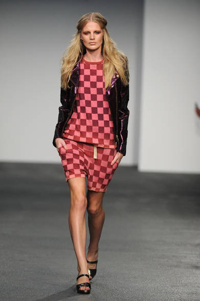 　2013年春夏コレクション