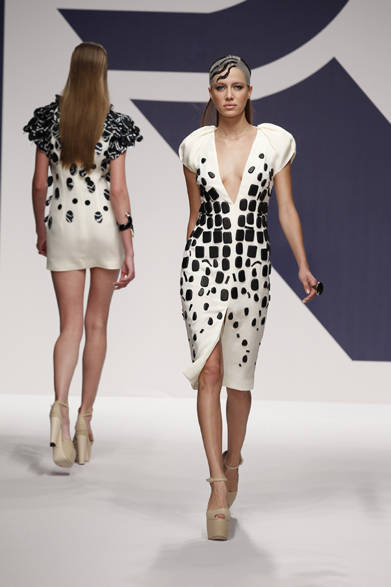 　2013年春夏コレクション