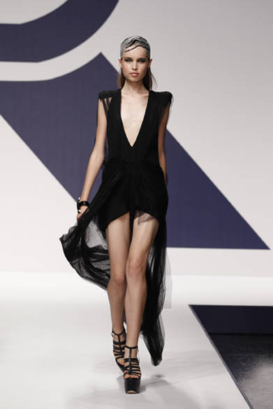 　2013年春夏コレクション