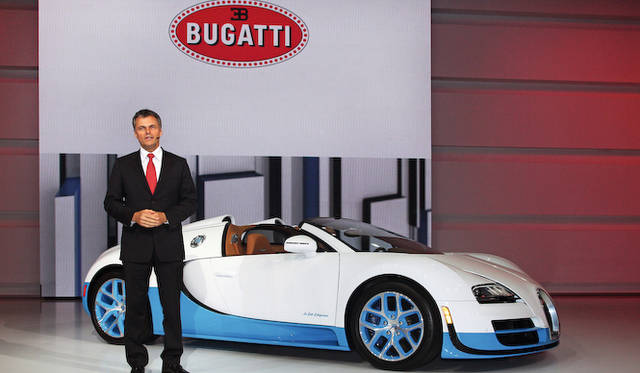 <strong>Volkswagen Group Night｜フォルクスワーゲン グループ ナイト</strong><br /> ブガッティ社長 Wolfgang Schreiber博士とブガッティ ヴェイロン グランスポール ヴィッテス