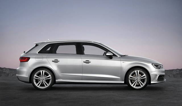 <strong>Audi A3 Sportback｜アウディ A3 スポーツバック</strong>