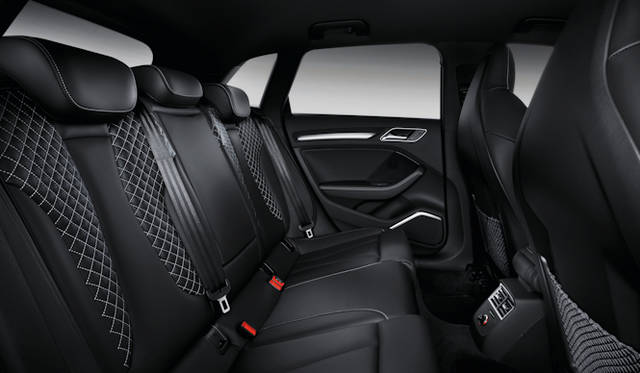 <strong>Audi A3 Sportback｜アウディ A3 スポーツバック</strong>