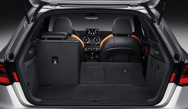 <strong>Audi A3 Sportback｜アウディ A3 スポーツバック</strong>