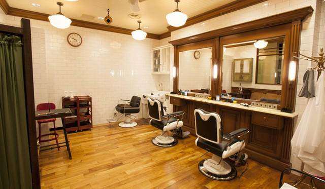 　「Adam et Rope’ WILD LIFE TAILOR MARUNOUCHI」　