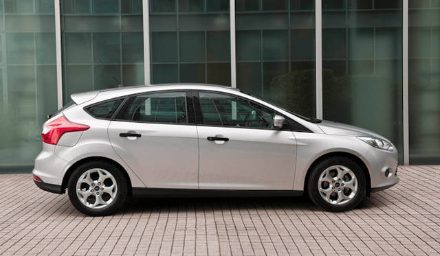 <strong>Ford Focus｜フォード フォーカス</strong>　写真は海外モデル