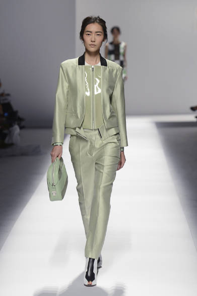 　2013年春夏コレクション