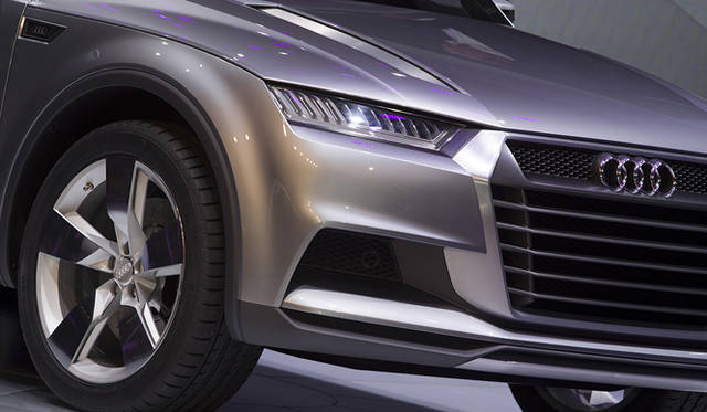 <strong>Audi crosslane coupé｜アウディ クロスレーン クーペ</strong>