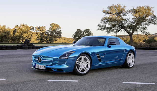 <strong>Mercedes-Benz SLS AMG Electric Drive｜<br />メルセデス・ベンツ SLS AMG・エレクトリックドライブ</strong>