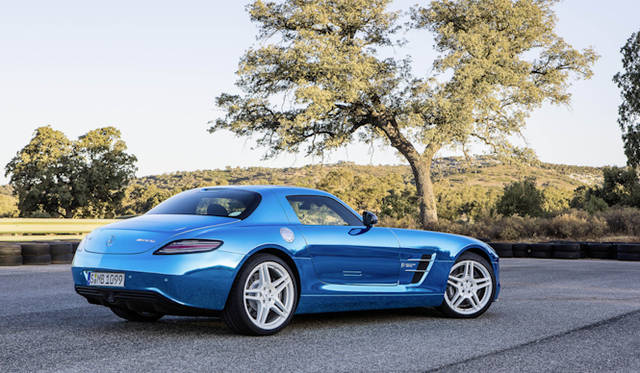 <strong>Mercedes-Benz SLS AMG Electric Drive｜<br />メルセデス・ベンツ SLS AMG・エレクトリックドライブ</strong>