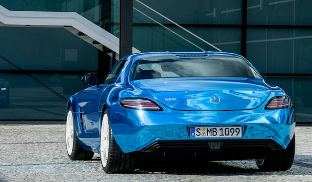 <strong>Mercedes-Benz SLS AMG Electric Drive｜<br />メルセデス・ベンツ SLS AMG・エレクトリックドライブ</strong>