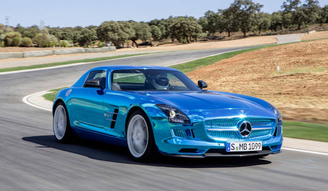 <strong>Mercedes-Benz SLS AMG Electric Drive｜<br />メルセデス・ベンツ SLS AMG・エレクトリックドライブ</strong>