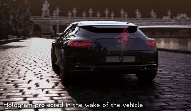 <strong>Citroen Numero 9｜シトロエン ニュメロ ヌフ</strong><br />ホログラフィックライト