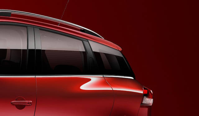 <strong>Renault Clio Estate（Lutecia Estate）｜ルノー ルーテシア エステート（クリオ エステート）</strong>