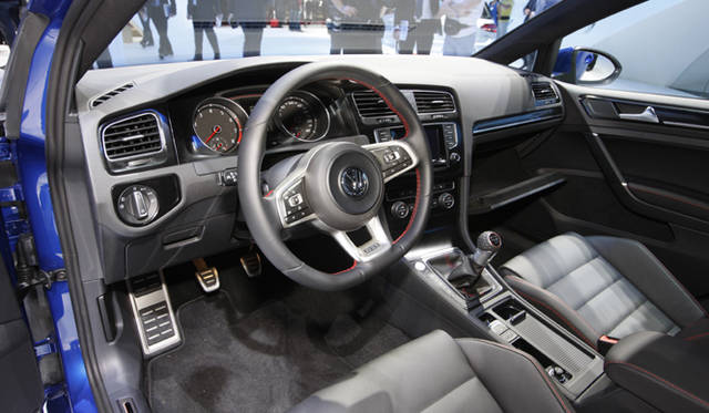 <strong>Volkswagen Golf GTI｜フォルクスワーゲン ゴルフ GTI</strong>