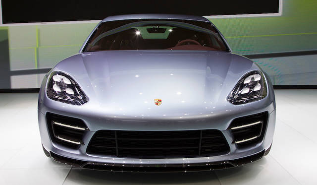 <strong>Porsche Panamera Sport Tourismo｜ポルシェ パナメーラ スポーツ ツーリズモ</strong>