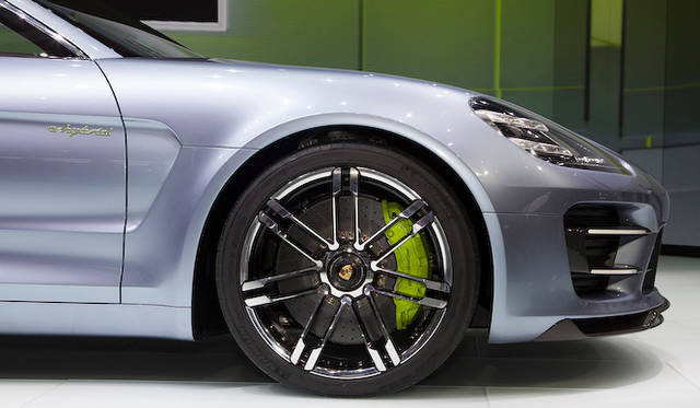 <strong>Porsche Panamera Sport Tourismo｜ポルシェ パナメーラ スポーツ ツーリズモ</strong>