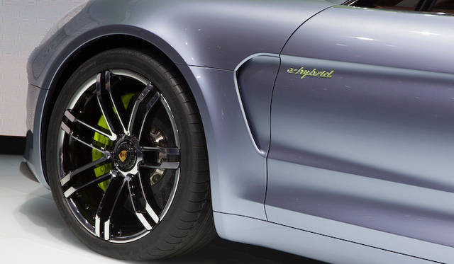 <strong>Porsche Panamera Sport Tourismo｜ポルシェ パナメーラ スポーツ ツーリズモ</strong>