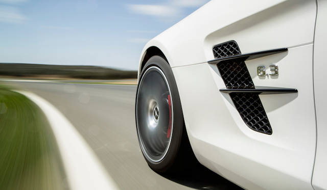 <strong>Mercedes-Benz　SLS AMG GT｜メルセデス・ベンツ　SLS AMG GT</strong>　