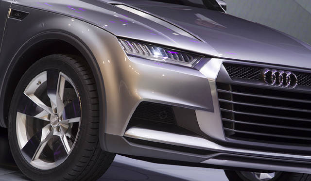 <strong>Audi crosslane coupe｜アウディ クロスレーン クーペ</strong>