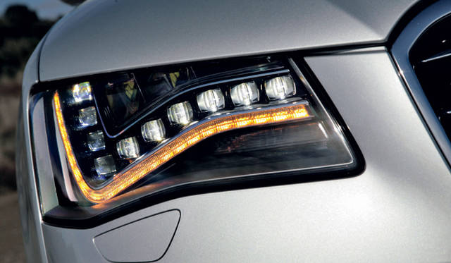 <strong>Audi A8｜アウディ A8</strong>