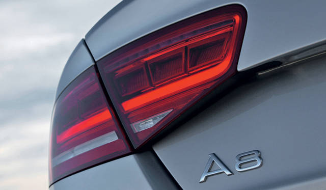 <strong>Audi A8｜アウディ A8</strong>