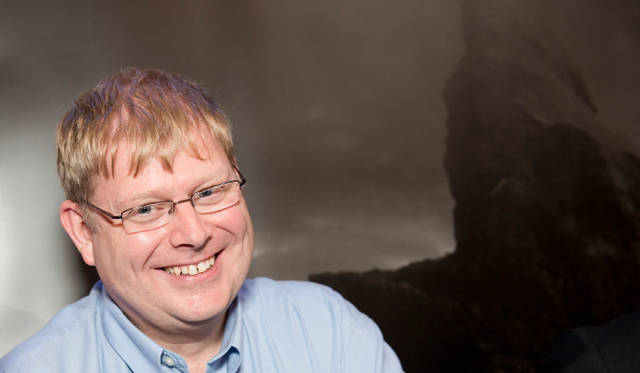 <strong>MHDグランド　モルト　テイスティング　2012｜</strong>タリスカー蒸留所所長、マーク・ロッホヘッド氏　「タリスカーのシングルモルトは、美しい景色の広がるスカイ島へみなさんをいざなってくれることでしょう」