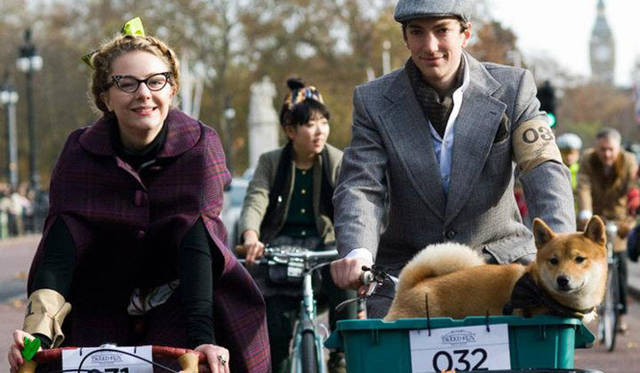 <strong>Mercedes-Benz Fashion Week TOKYO 「Tweed Run Tokyo 2012」</strong>　ロンドンの「The Tweed Run」開催風景