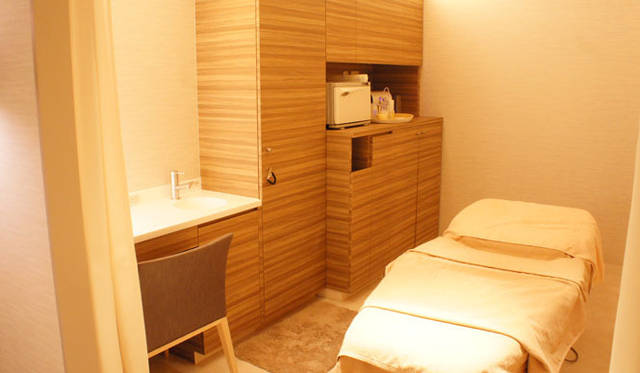　サロン「BeautyApothecary spa by uka」　個室も完備