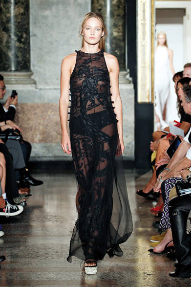 　2013年春夏コレクション