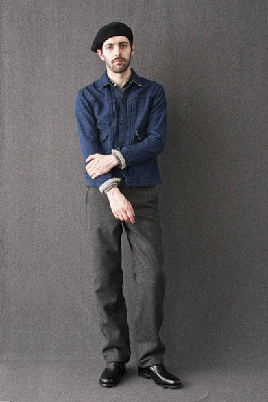 <strong>FUJITO｜フジト</strong>　2012-13年秋冬コレクション　11MJ Jacket 2万9400円、B.D Shirts 1万8900円、Melton Trousers 2万4150円、Beret 8400円