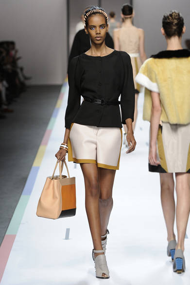 　2013年春夏コレクション