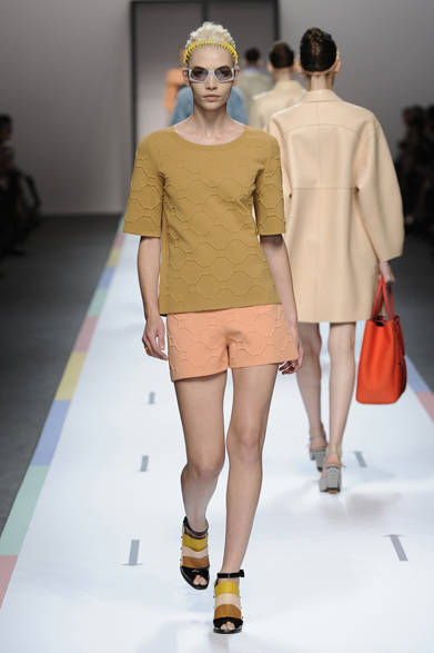 　2013年春夏コレクション