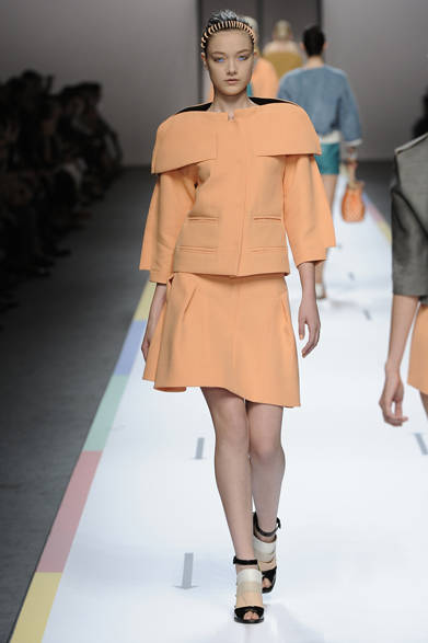 　2013年春夏コレクション