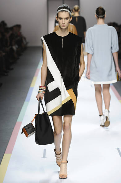 　2013年春夏コレクション