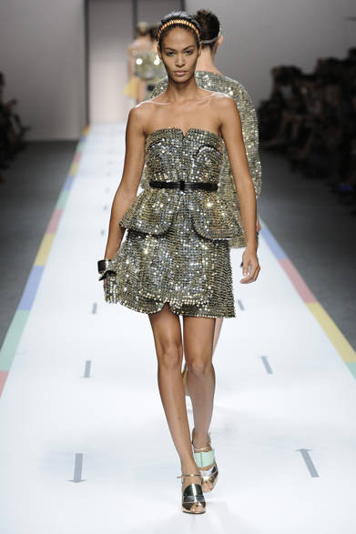 　2013年春夏コレクション