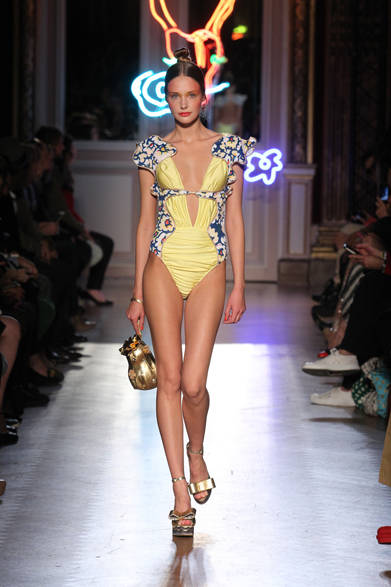 　2013年春夏コレクション