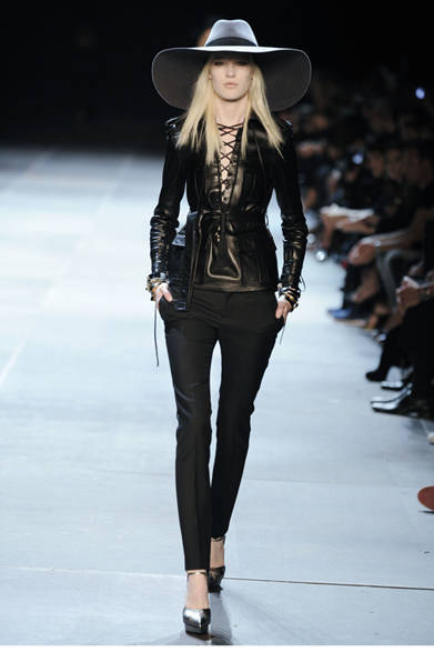 　2013年春夏コレクション