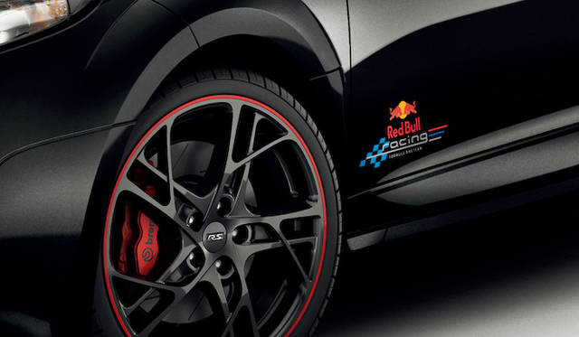 <strong>Renault Megane R.S. Redbull Racing RB7｜メガーヌ R.S. レッドブル・レーシング RB7</strong>