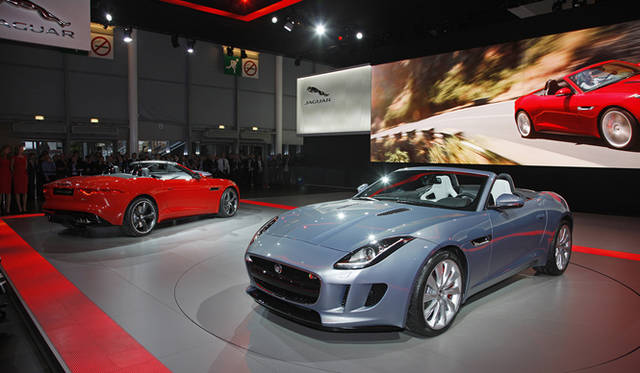 <strong>Jaguar F-Type｜ジャガー Fタイプ</strong>