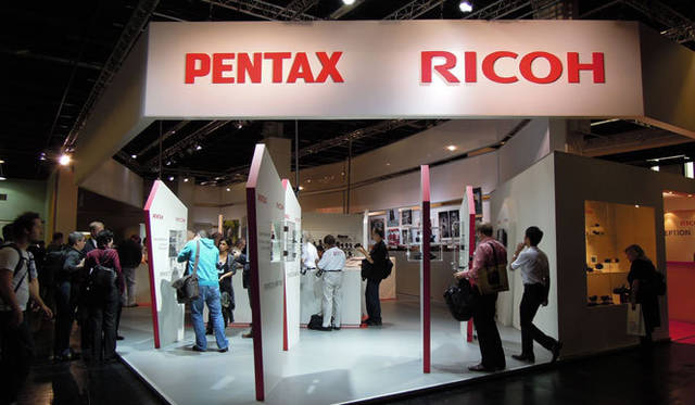 <strong>フォトキナ2012</strong>　リコーとペンタックスは今回、初めてひとつの会社として出展した