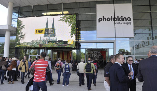 <strong>フォトキナ2012</strong>　世界中からカメラ関係者やジャーナリストが集結する