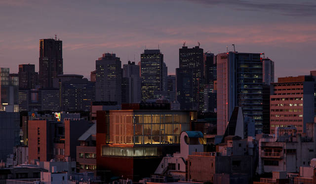<strong>Espace Louis Vuitton Tokyo｜エスパス ルイ・ヴィトン東京</strong>