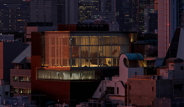 <strong>Espace Louis Vuitton Tokyo｜エスパス ルイ・ヴィトン東京</strong>