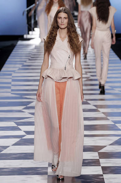 　2013年春夏コレクション