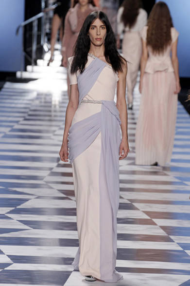 　2013年春夏コレクション