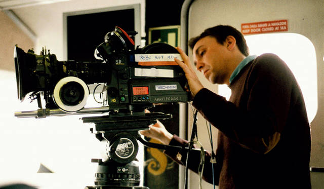 <strong>55DSL｜55ディーエスエル</strong> 2012年秋冬キャンペーン映像“Beyond Mountains. More Mountains”を公開　<br />スペインの映像プロダクション「CANADA」に所属するバルセロナ在住の映像ディレクター　ニコラス・メンデス