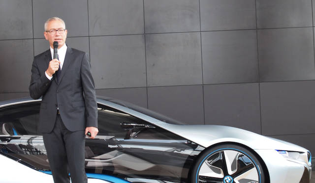 <strong>BMW i8 Concept｜ビー・エム・ダブリュー i8 コンセプト</strong><br />BMW AGから来日したBMW i セールス＆マーケティング ディレクターのDr.マキシミリアン・ケルナー氏は、BMW iの基本戦略などを語った