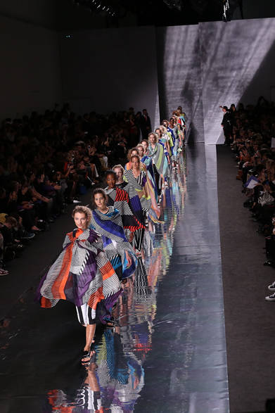 　2013年春夏コレクション