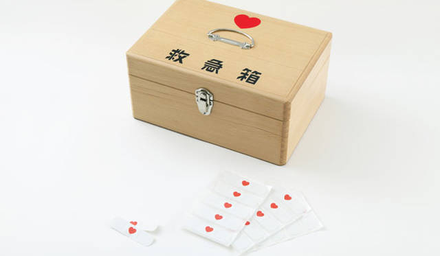 <strong>ACTUS｜アクタス</strong>　FIRST AID KIT